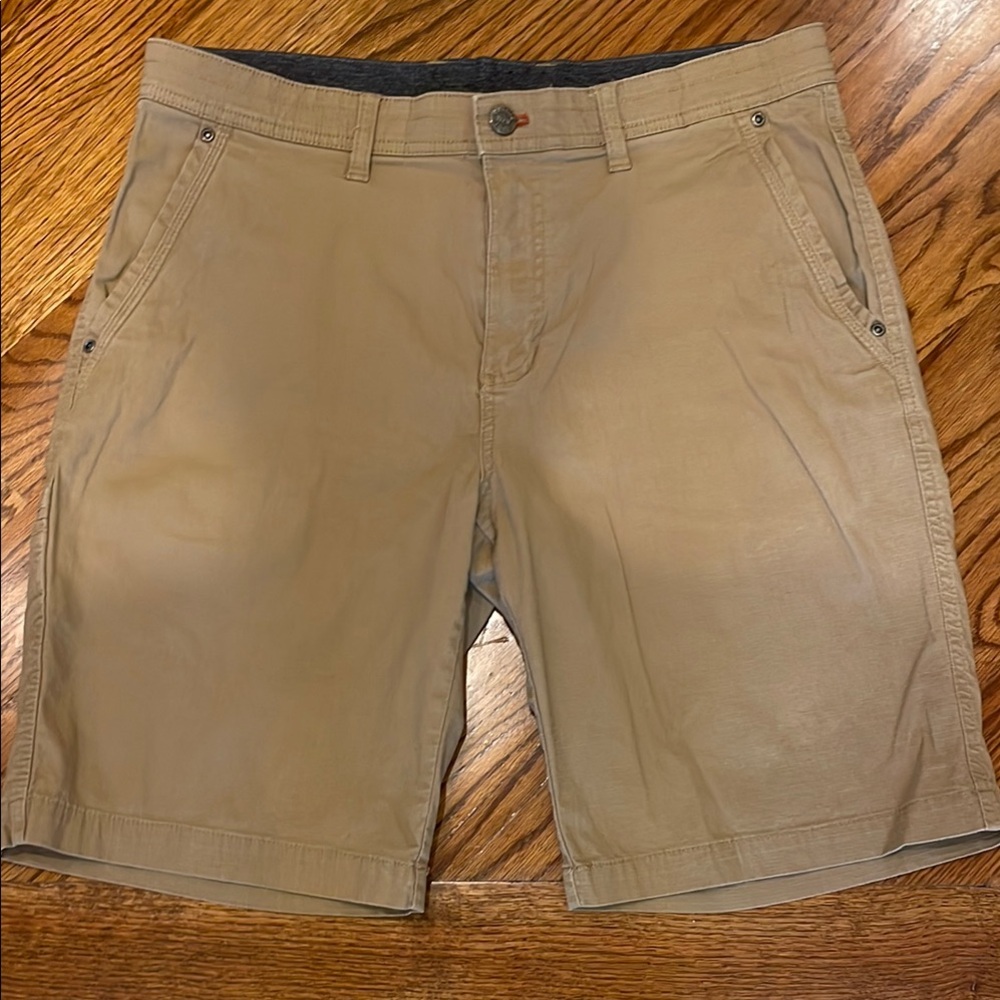 Weatherproof Brand Men's Flat Front Tan Shorts